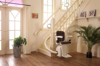 Handicare Freecurve Stairlift
